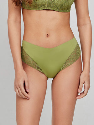 Soutien-gorge sans armatures et culotte sans coutures