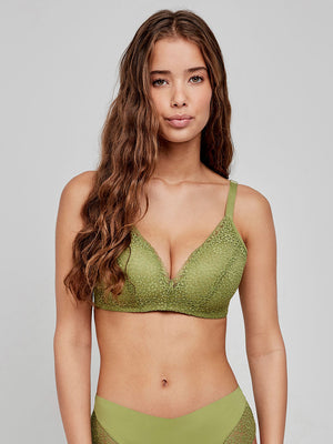 Soutien-gorge sans armatures et culotte sans coutures