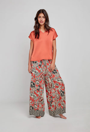 T-shirt et pantalon large imprimé