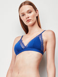 Soutien-gorge triangle et string