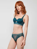 Soutien-gorge balconnet en dentelle avec culotte classique
